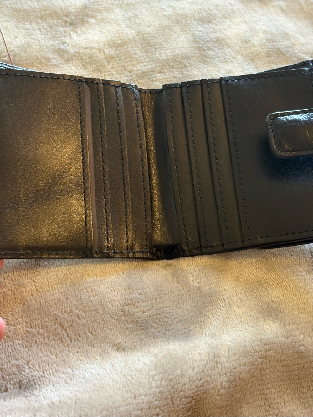 Patricia Nash Black Heritage Astra Leather Wallet - Picture 4 of 4